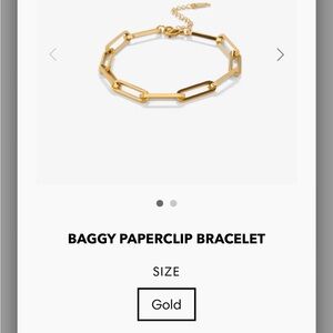 Kloudy Baggy paper lip bracelet.